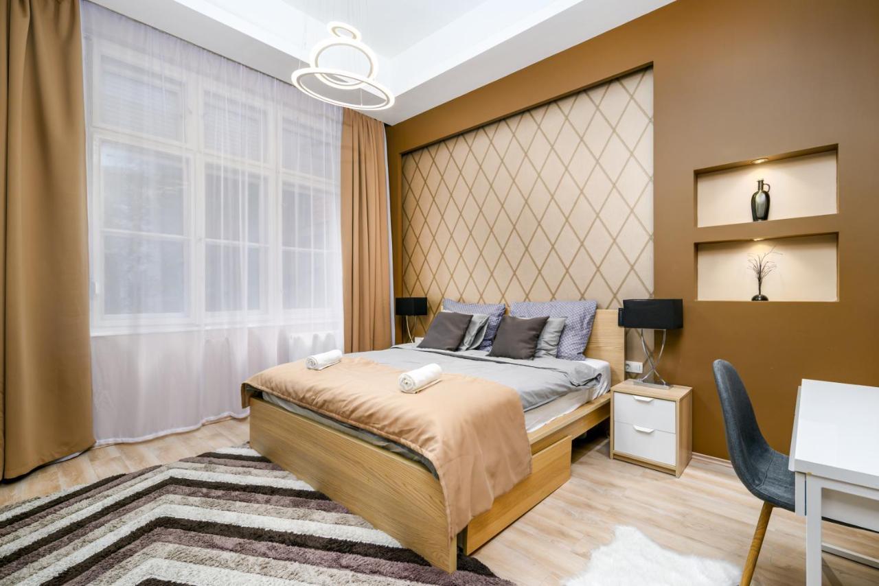 Downtown Deluxe-Two Bedroom Apartment With Sauna Βουδαπέστη Εξωτερικό φωτογραφία
