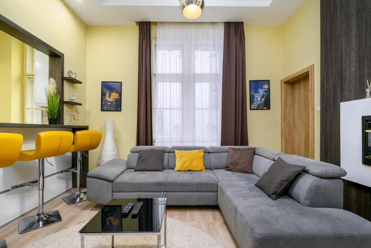 Downtown Deluxe-Two Bedroom Apartment With Sauna Βουδαπέστη Εξωτερικό φωτογραφία